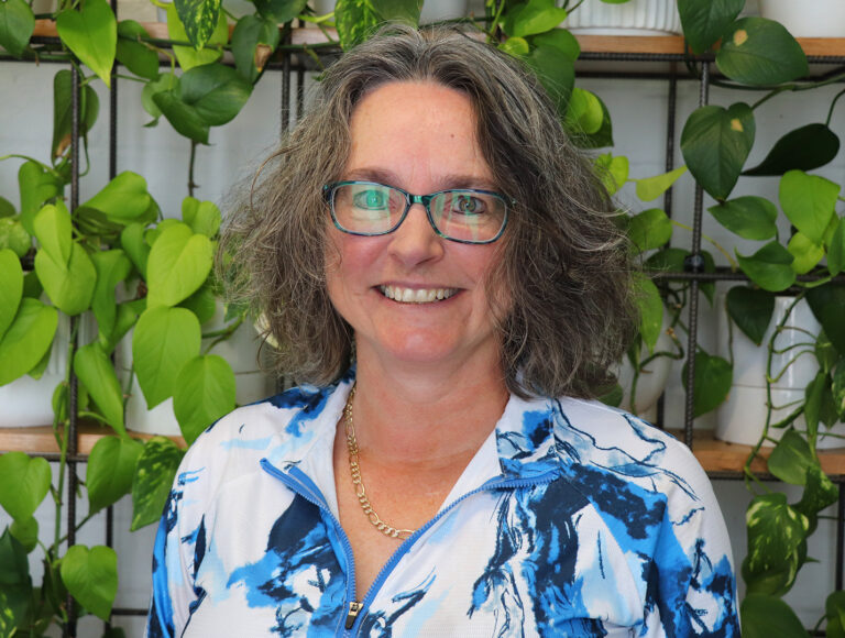 Meet Our Team Lesli Bencze The People Project Tasmania